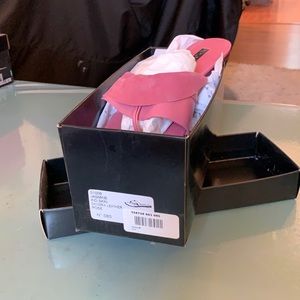 Leather flip flop sliders